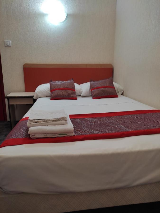Hotel Aux Armes De Belgique Lourdes Ngoại thất bức ảnh